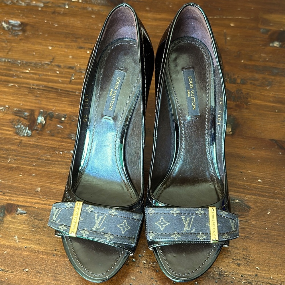 Louis Vuitton Heels